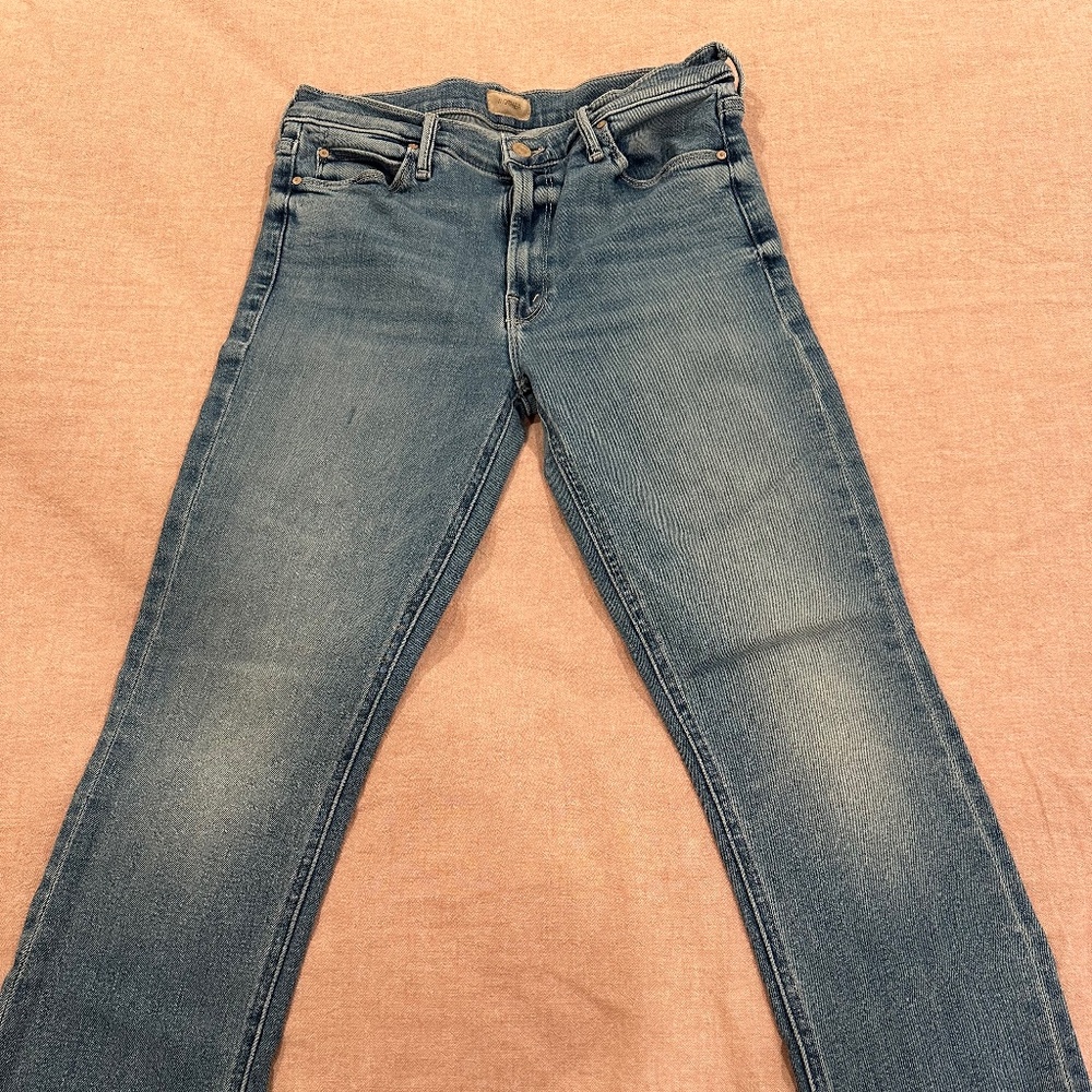 Mother jeans(wash riding the cliff side)